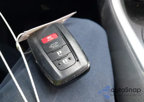 2024 Toyota Rav4 Xle Premium из США, поврежденный, VIN 2T3C1RFV2RC263246